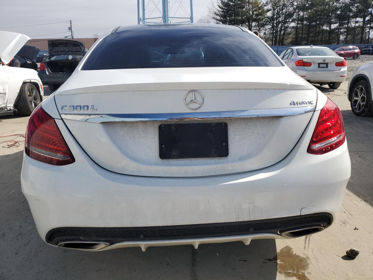 2016 Mercedes-Benz C-klasse VIN 55SWF4KB5GU174610 Copart auction photo, front end / side damage thumbnail 6