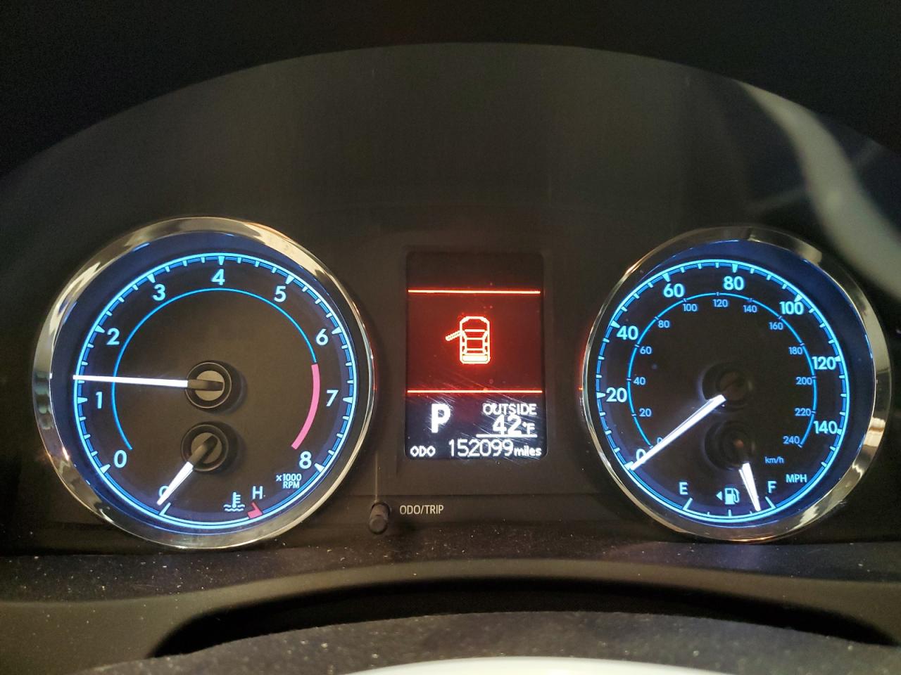 2018 Toyota Corolla VIN 5YFBURHEXJP750952 Copart auction photo, front end damage thumbnail 9