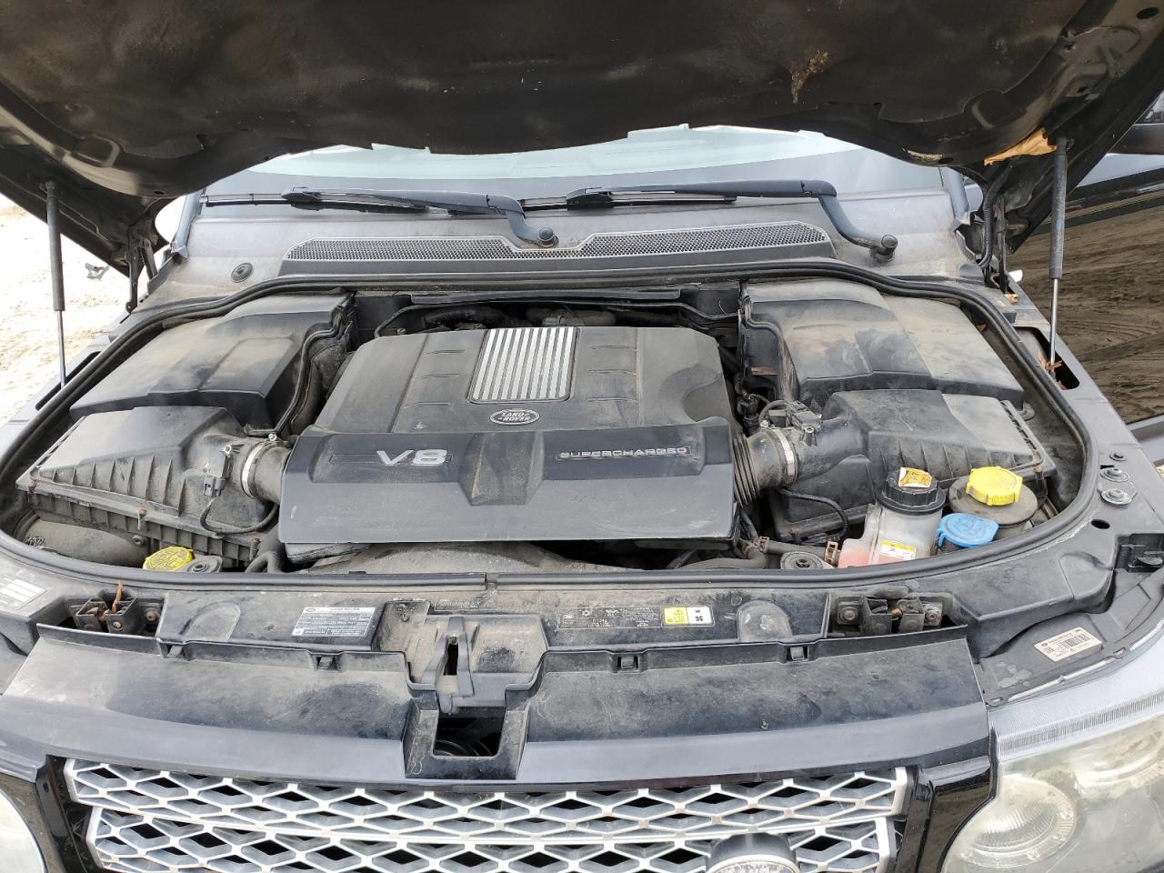 2012 Land Rover Range Rover VIN SALSH2E48CA741609 Copart auction photo, undercarriage / minor dent/scratches damage thumbnail 13