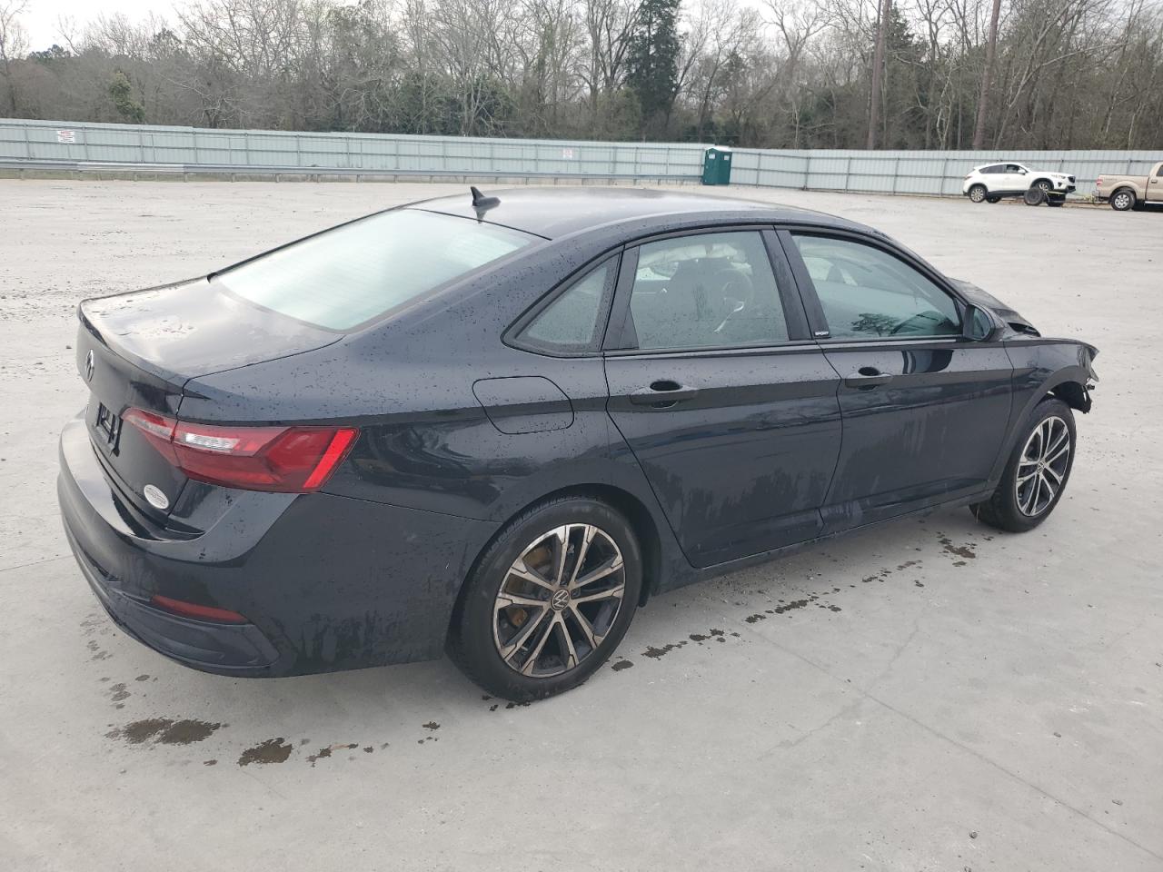 2024 Volkswagen Jetta VIN 3VWBM7BU0RM079912 Copart auction photo, front end / minor dent/scratches damage thumbnail 3