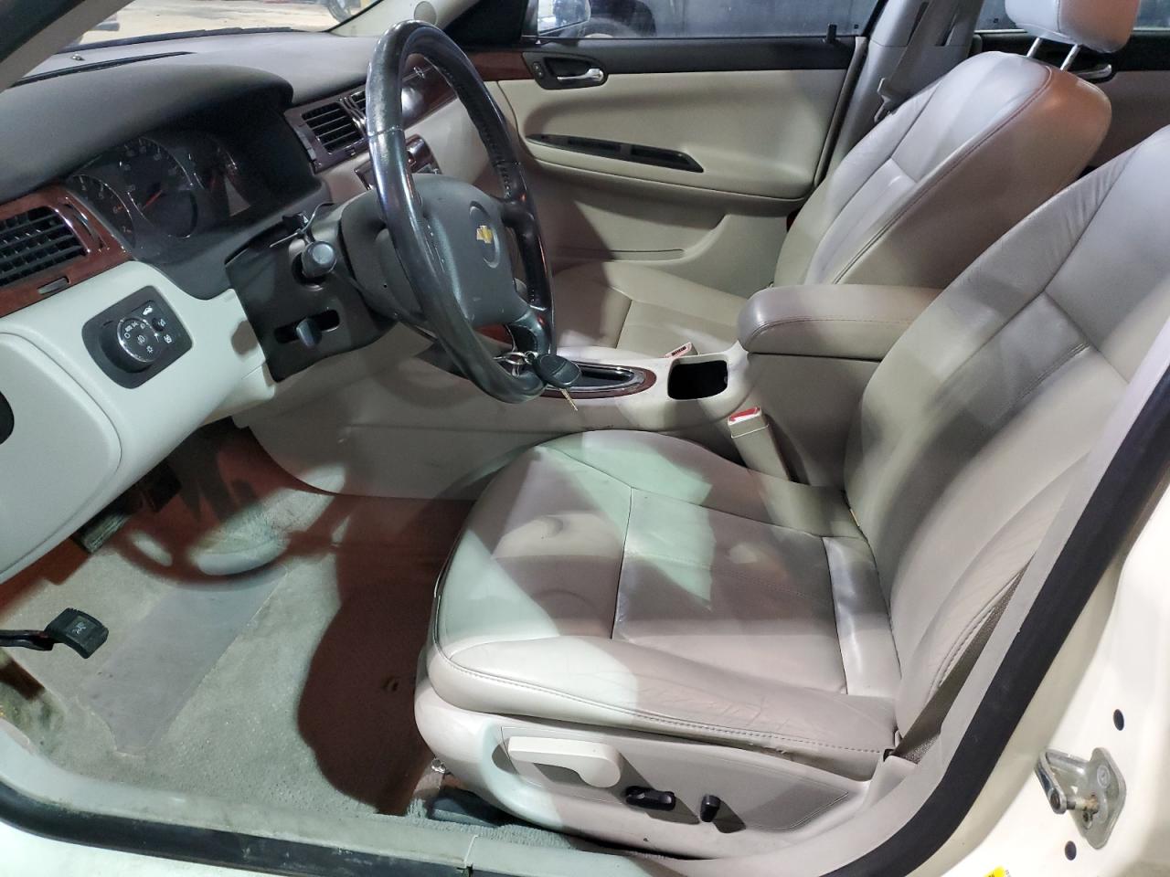 2006 Chevrolet Impala VIN 2G1WU581969413633 Copart auction photo, front end / side damage thumbnail 7