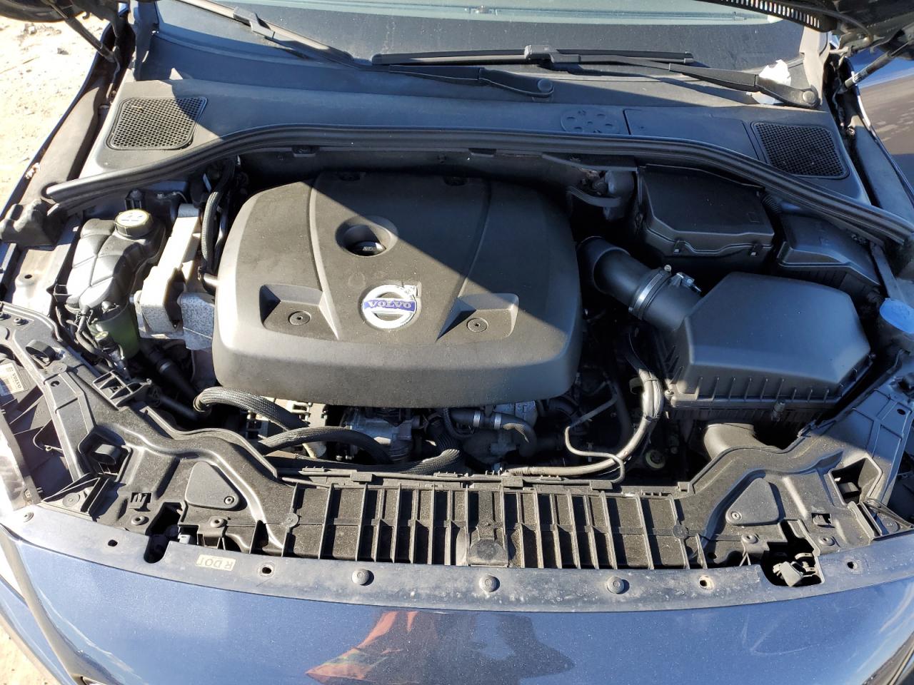 2015 Volvo S60 VIN YV140MFC2F1307323 Copart auction photo, undercarriage damage thumbnail 11
