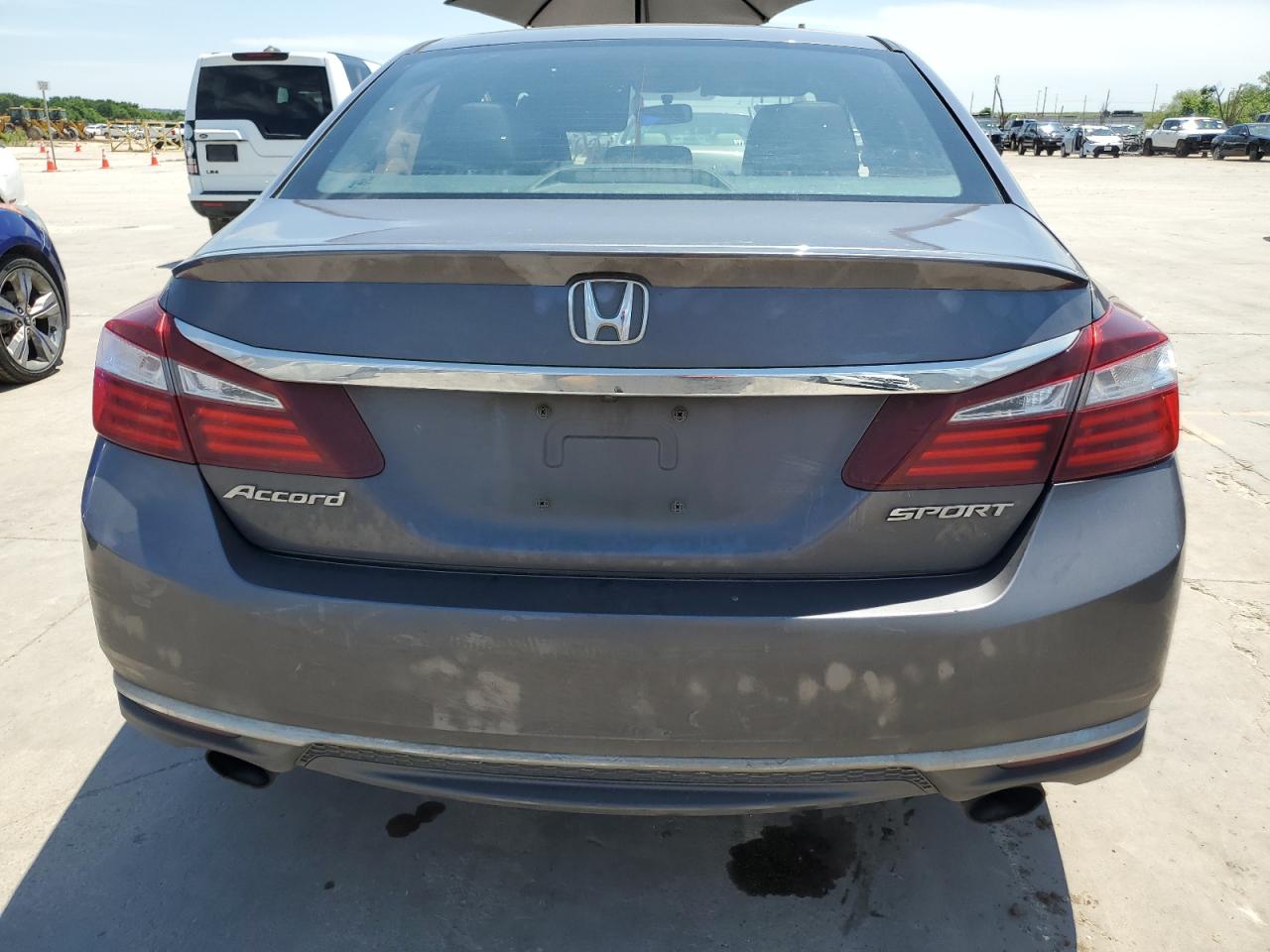 2016 Honda Accord VIN 1HGCR2F52GA033606 Copart auction photo, front end / side damage thumbnail 6