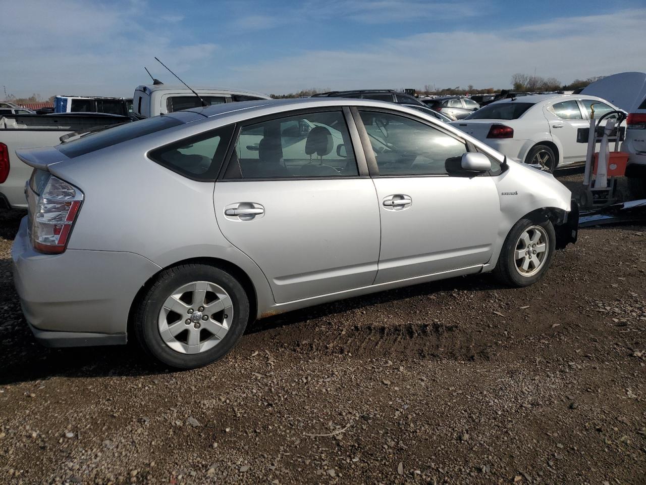 2007 Toyota Prius VIN JTDKB20U477626962 Copart auction photo, front end damage thumbnail 3