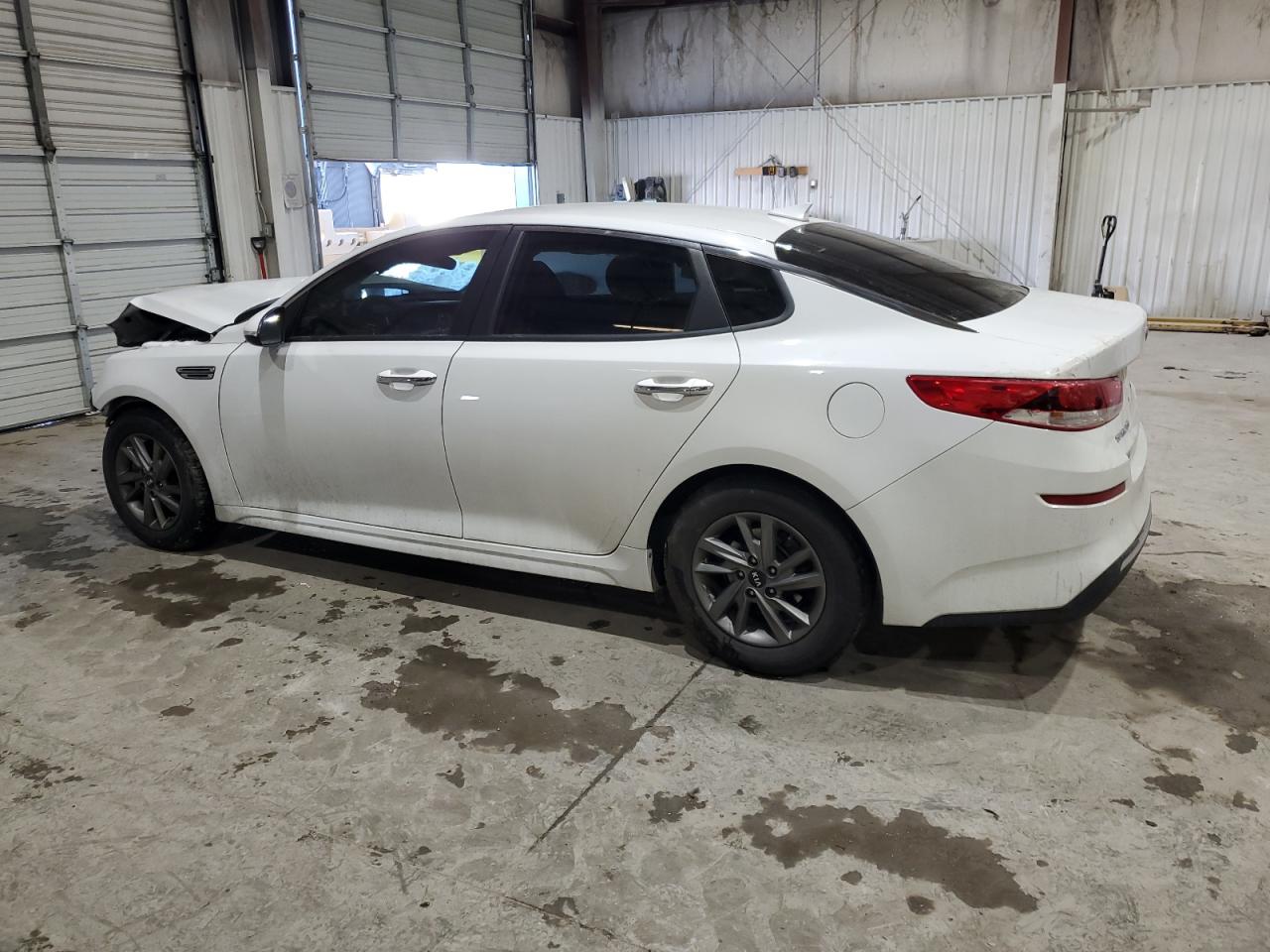 2020 KIA Optima VIN 5XXGT4L38LG383756 Copart auction photo, front end damage thumbnail 2