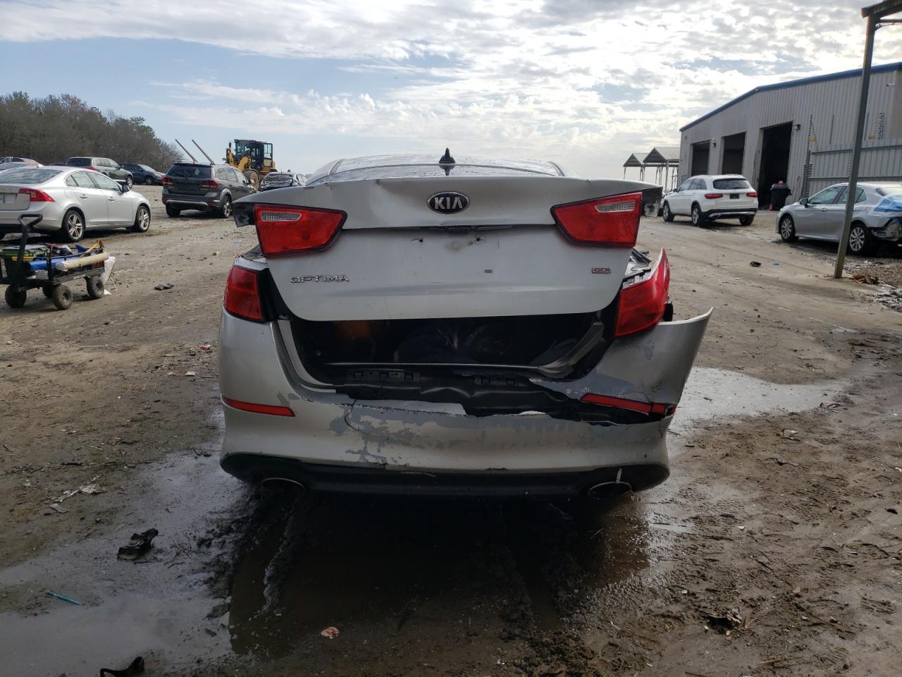 2015 KIA Optima VIN 5XXGM4A79FG477622 Copart auction photo, rear end damage thumbnail 6