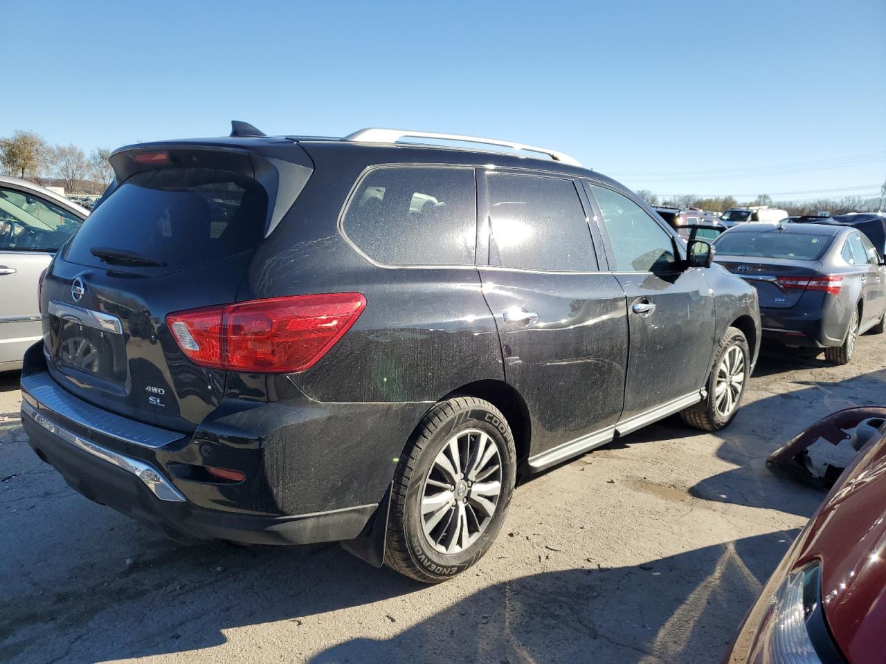 2020 Nissan Pathfinder VIN 5N1DR2CM8LC600037 Copart auction photo, front end damage thumbnail 3