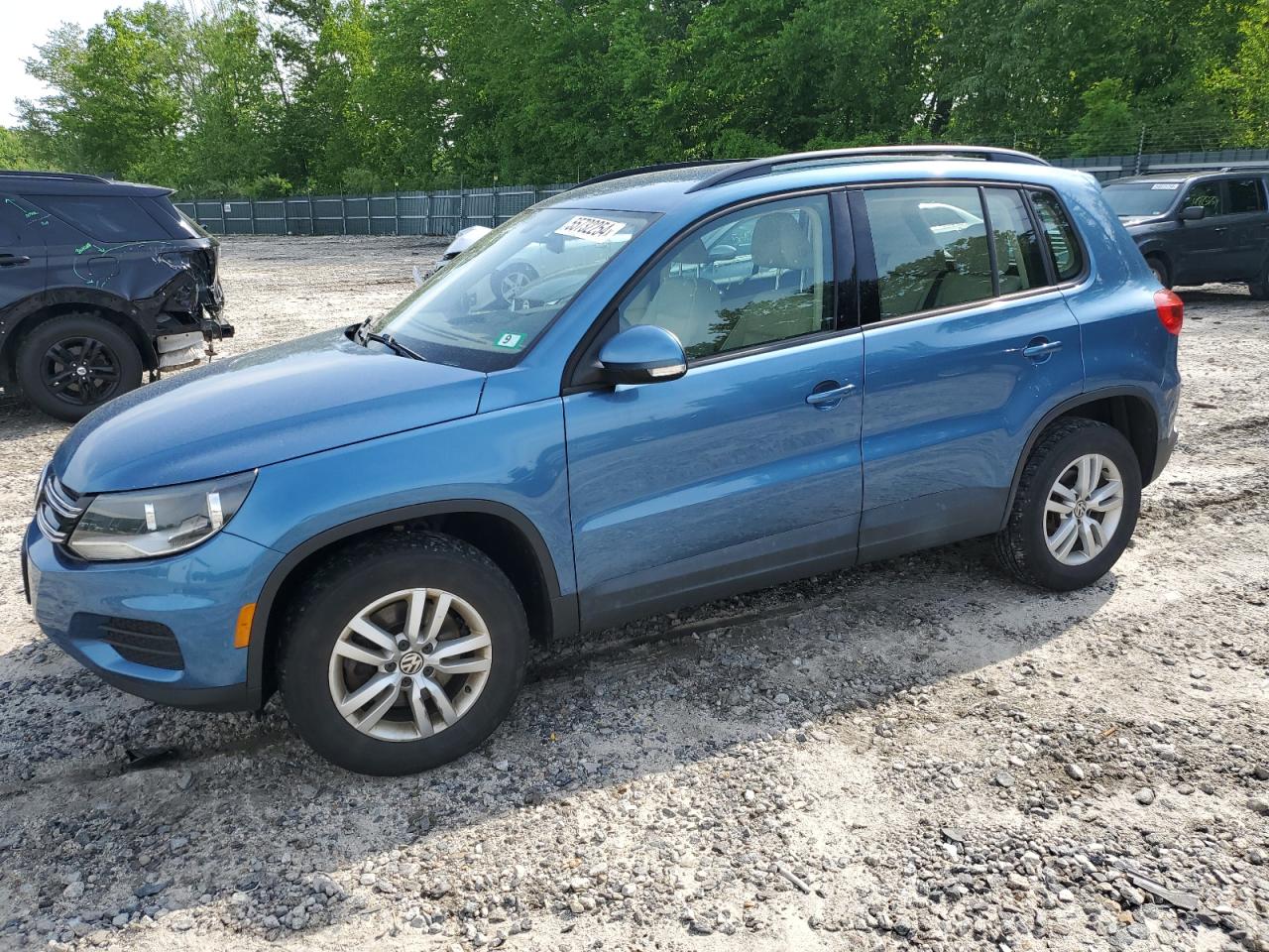 2017 Volkswagen Tiguan VIN WVGBV7AX5HW501999