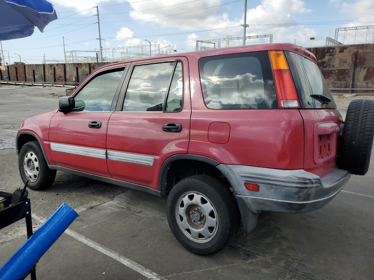 1999 Honda CR-V VIN JHLRD2843XC018454 Copart auction photo, undercarriage damage thumbnail 2