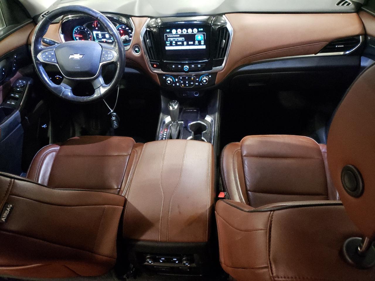 2019 Chevrolet Traverse VIN 1GNEVJKW8KJ145306 Copart auction photo, front end / side damage thumbnail 8