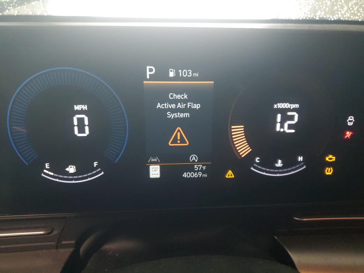 2024 Hyundai Kona VIN KM8HA3AB1RU068147 Copart auction photo, front end / minor dent/scratches damage thumbnail 9