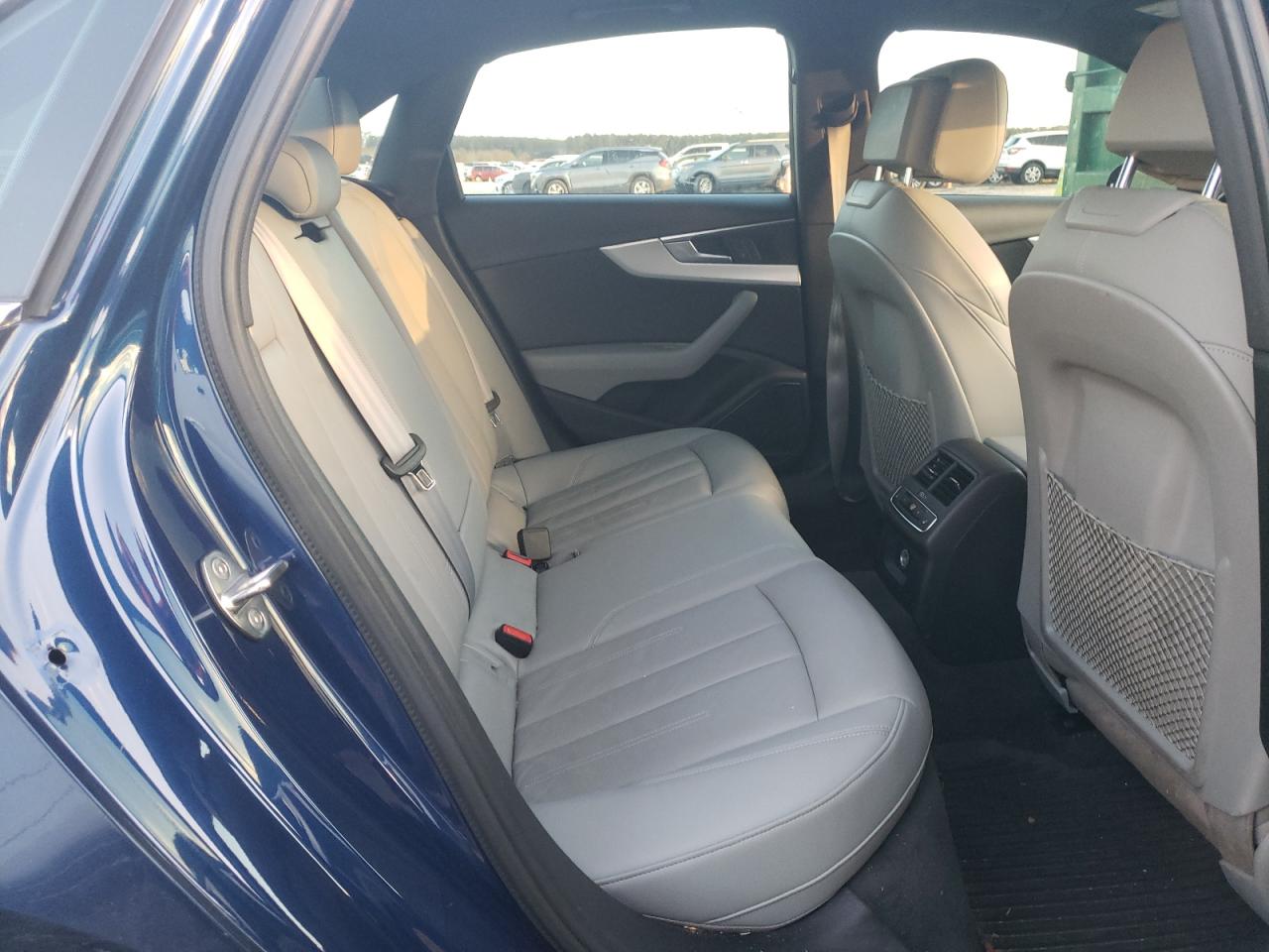2017 Audi A4 VIN WAUENAF42HN042897 Copart auction photo, rear end / minor dent/scratches damage thumbnail 11