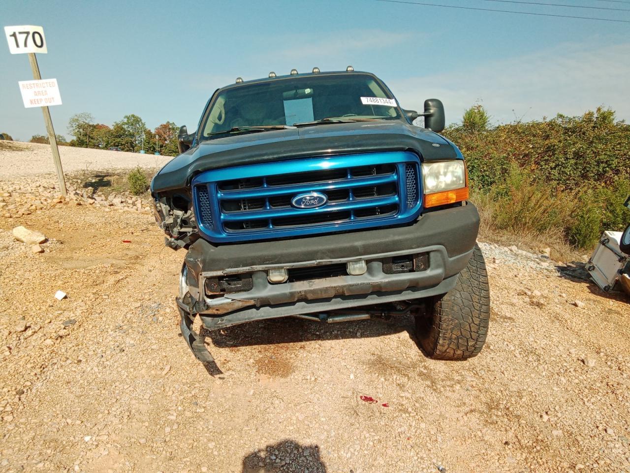 2001 Ford F350 VIN 1FTSX31S11ED02424 Copart auction photo, front end / side damage thumbnail 5