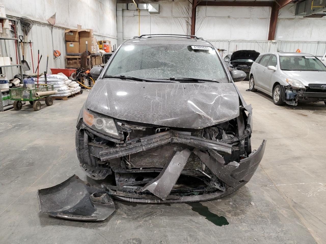 2015 Honda Odyssey VIN 5FNRL5H61FB053739 Copart auction photo, front end damage thumbnail 5