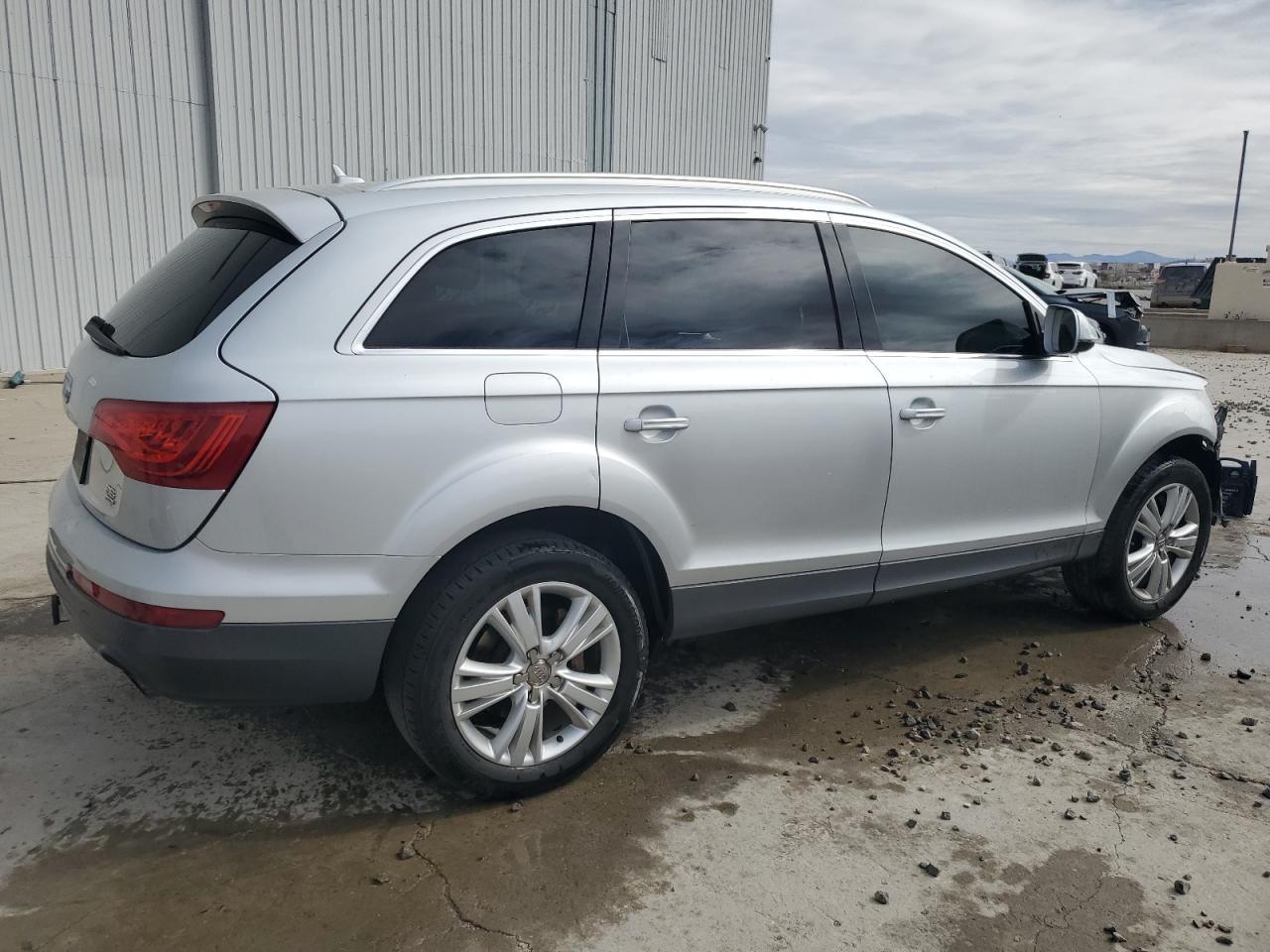 2010 Audi Q7 VIN WA1LYAFE7AD007465 Copart auction photo, front end damage thumbnail 3