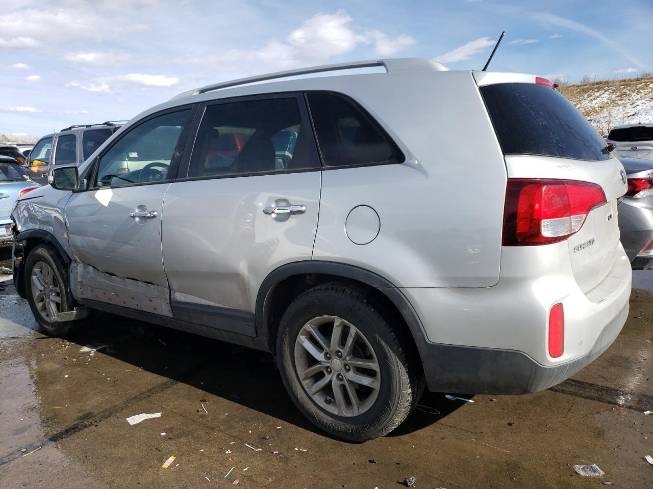 2015 KIA Sorento VIN 5XYKTCA67FG586154 Copart auction photo, all over / hail damage thumbnail 2