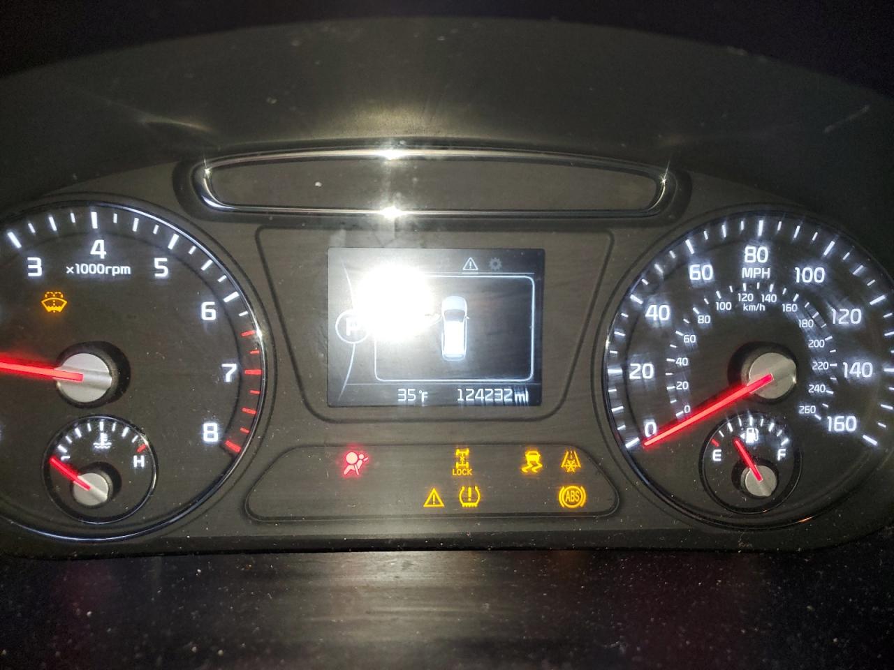 2018 KIA Sorento VIN 5XYPGDA31JG407038 Copart auction photo, front end damage thumbnail 9