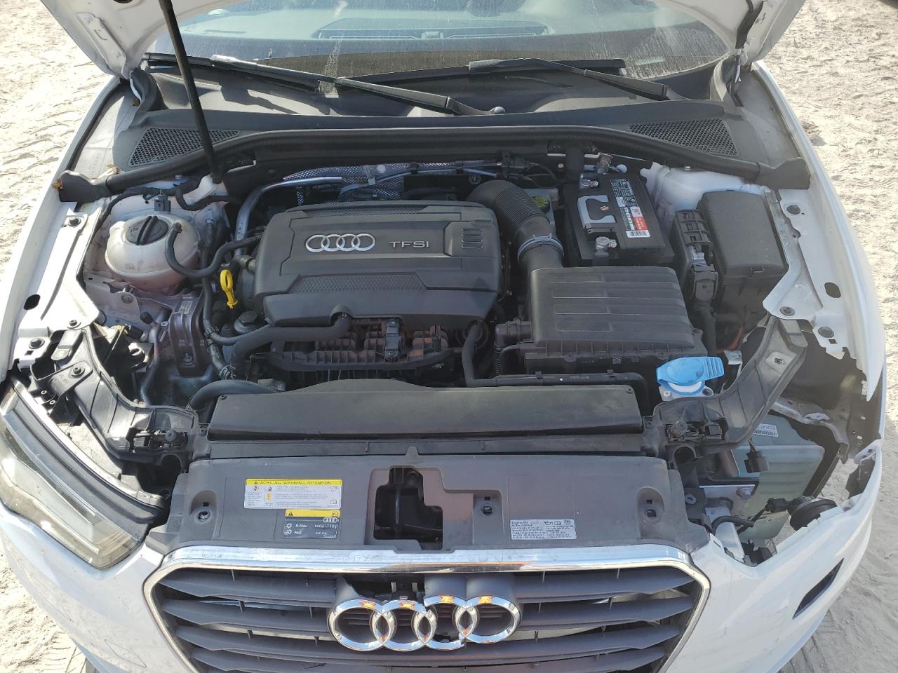 2015 Audi A3 VIN WAU6CLFF5F1135425 Copart auction photo, front end / minor dent/scratches damage thumbnail 11