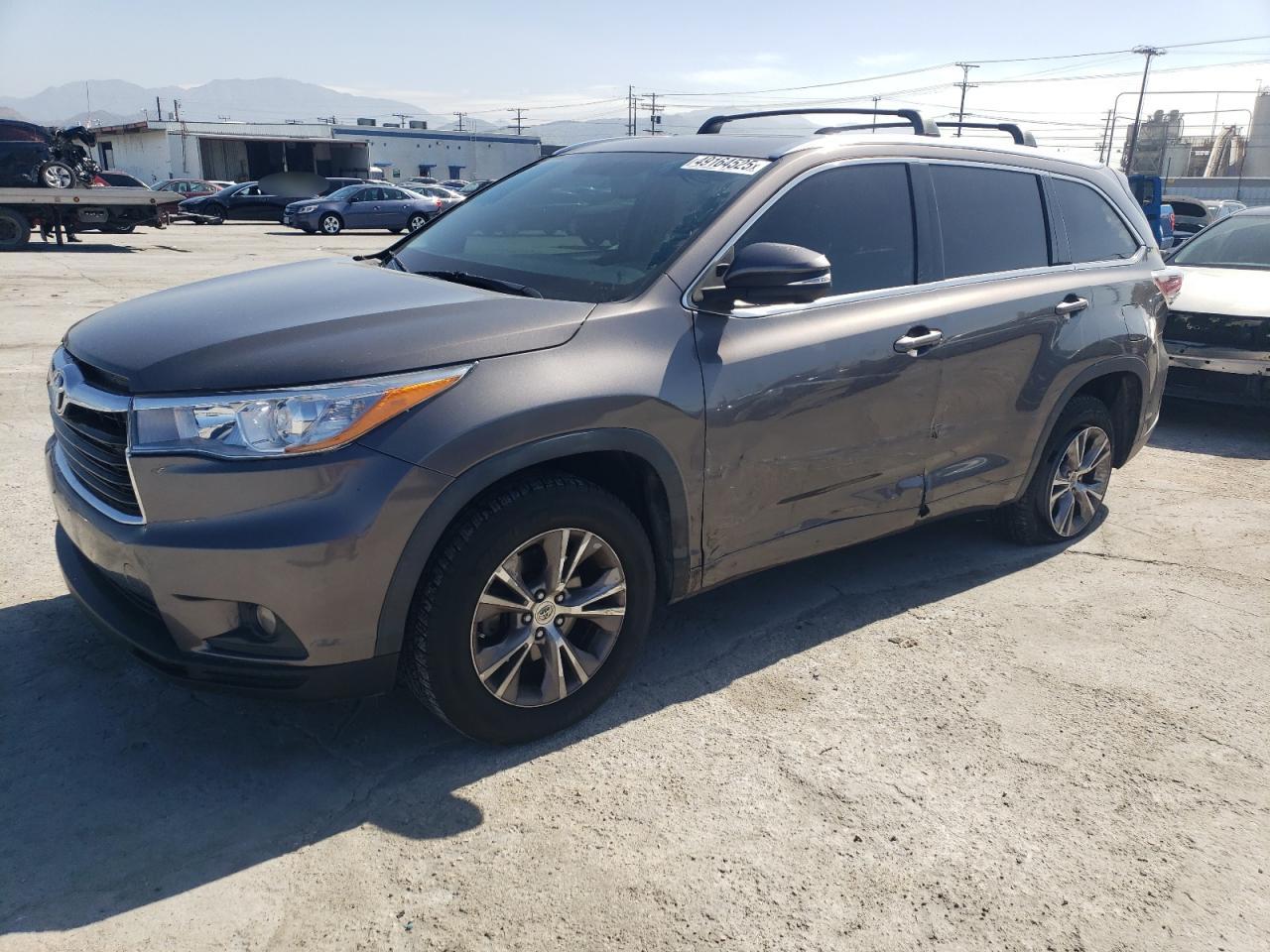 2015 Toyota Highlander VIN 5TDKKRFH9FS039843