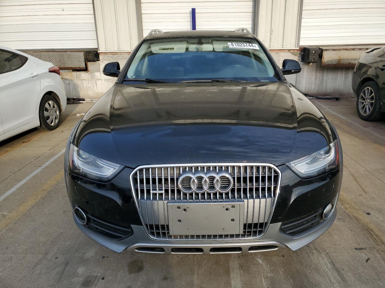 2016 Audi A4 VIN WA1TFAFL7GA017976 Copart auction photo, all over / minor dent/scratches damage thumbnail 5