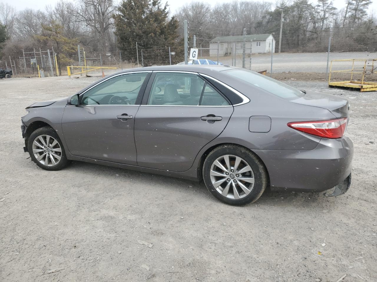 2015 Toyota Camry VIN 4T1BF1FK8FU909283 Copart auction photo, all over damage thumbnail 2