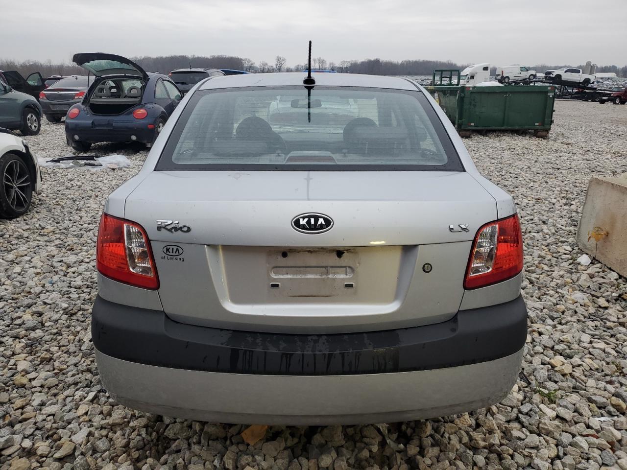 2009 KIA Rio VIN KNADE223296533013 Copart auction photo, front end damage thumbnail 6