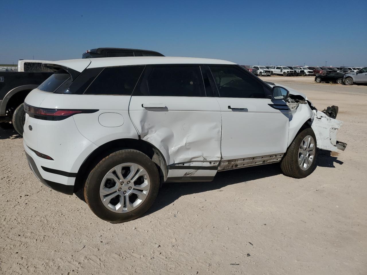 2020 Land Rover Range Rover VIN SALZJ2FX8LH048753 Copart auction photo, front end / side damage thumbnail 3