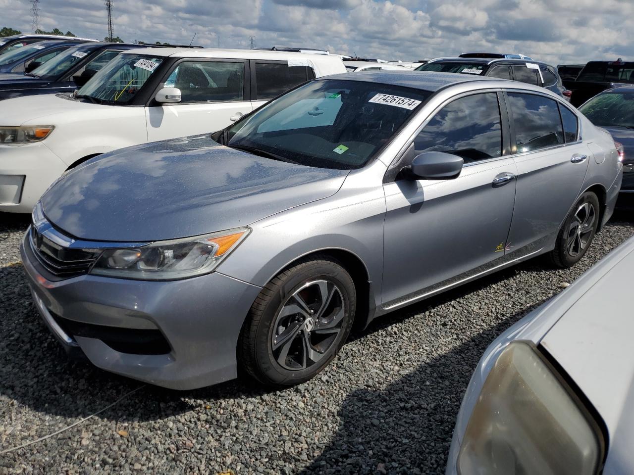 2017 Honda Accord VIN 1HGCR2F30HA098745
