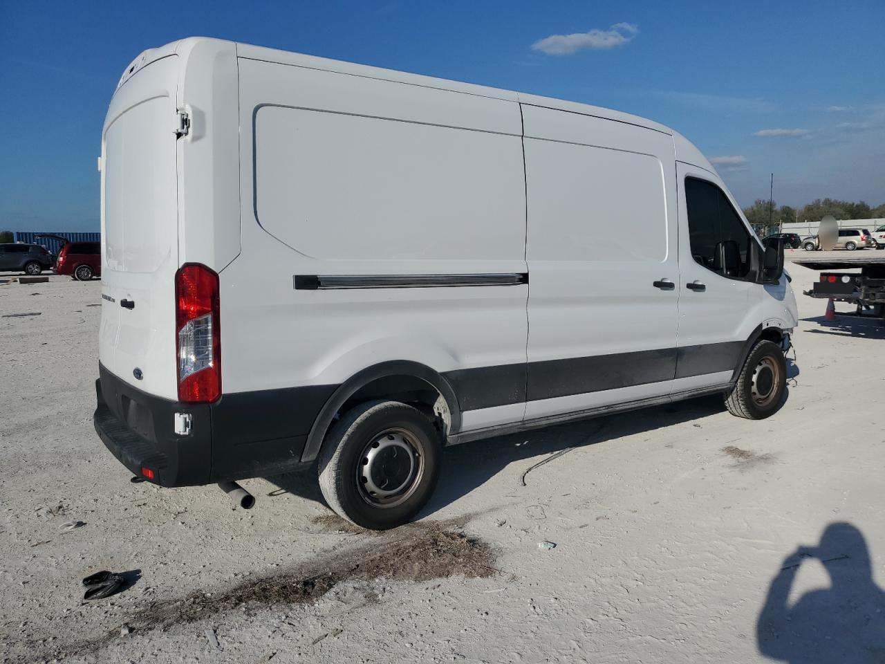 2023 Ford Transit VIN 1FTBR1C82PKB67111 Copart auction photo, front end damage thumbnail 3