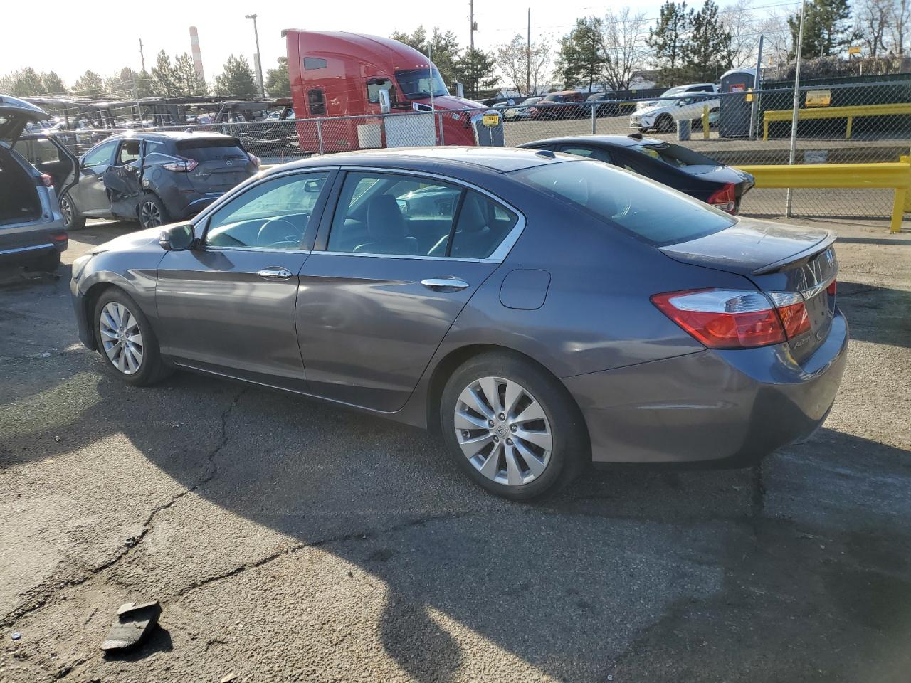 2014 Honda Accord VIN 1HGCR2F83EA101998 Copart auction photo, front end / rear end damage thumbnail 2