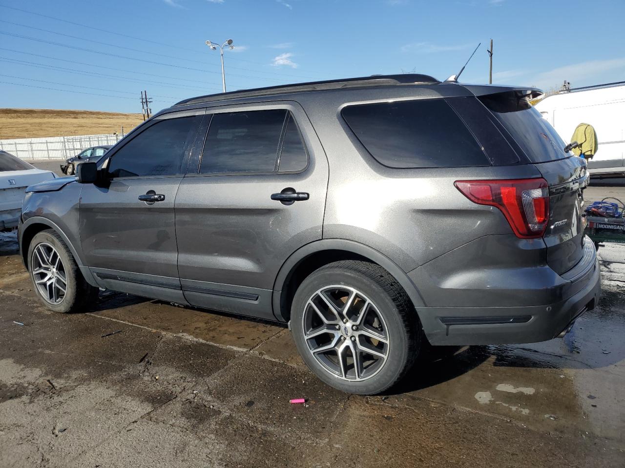 2018 Ford Explorer VIN 1FM5K8GTXJGB14588 Copart auction photo, side / front end damage thumbnail 2