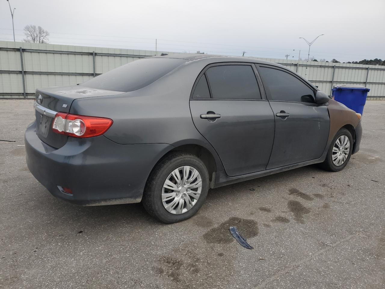 2011 Toyota Corolla VIN 2T1BU4EE7BC553066 Copart auction photo, front end / undercarriage damage thumbnail 3
