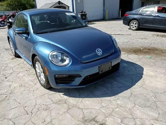 2019 Volkswagen Beetle VIN 3VWFD7AT6KM715779 Copart auction photo, water/flood damage thumbnail 11