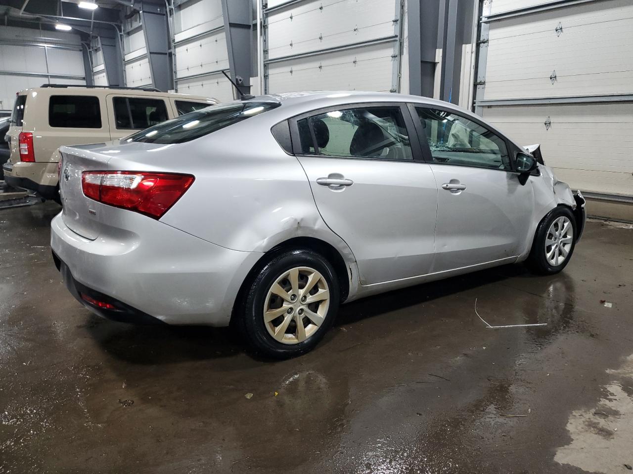 2013 KIA Rio VIN KNADM4A35D6099694 Copart auction photo, front end / rear end damage thumbnail 3