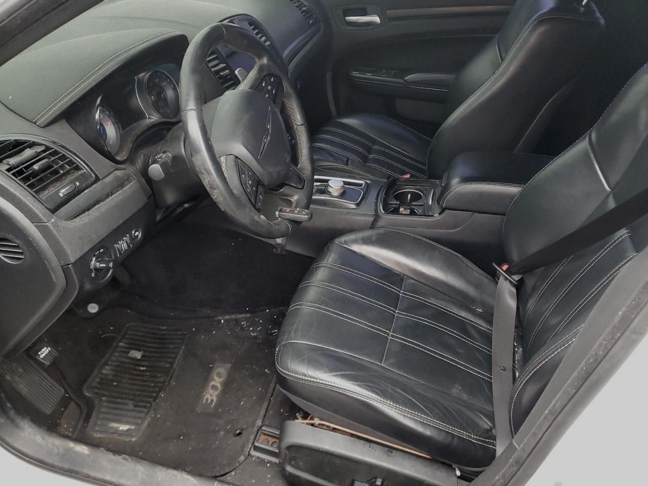 2015 Chrysler 300 VIN 2C3CCAGG4FH922857 Copart auction photo, front end / side damage thumbnail 7