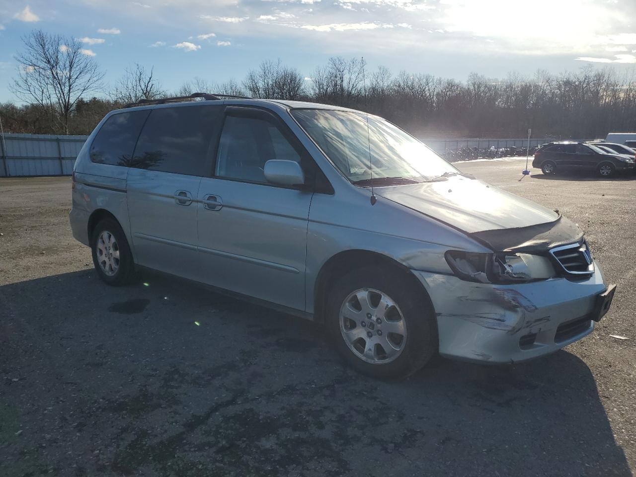 2004 Honda Odyssey VIN 5FNRL18654B094493 Copart auction photo, all over damage thumbnail 4