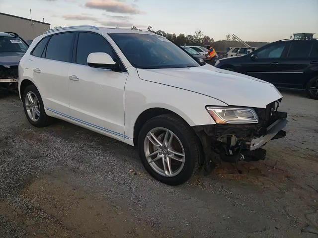 2016 Audi Q5 VIN WA1L2AFP0GA133793 Copart auction photo, front end / minor dent/scratches damage thumbnail 12