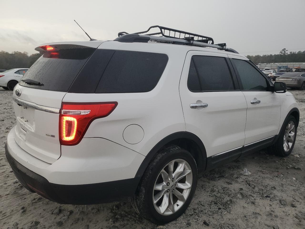 2015 Ford Explorer VIN 1FM5K8D88FGA07725 Copart auction photo, rear end damage thumbnail 3