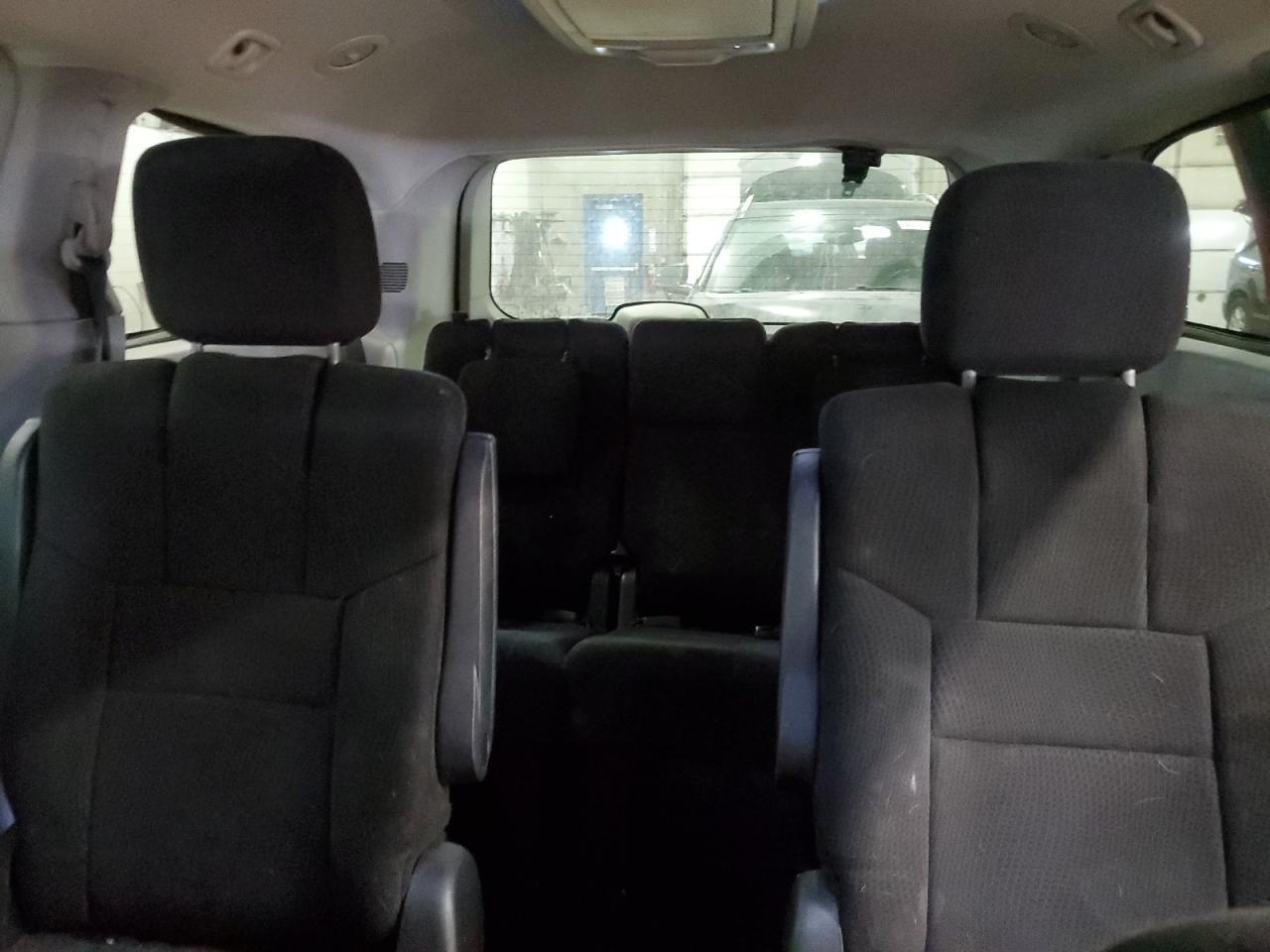 2012 Dodge Caravan VIN 2C4RDGDG3CR171671 Copart auction photo, front end damage thumbnail 10
