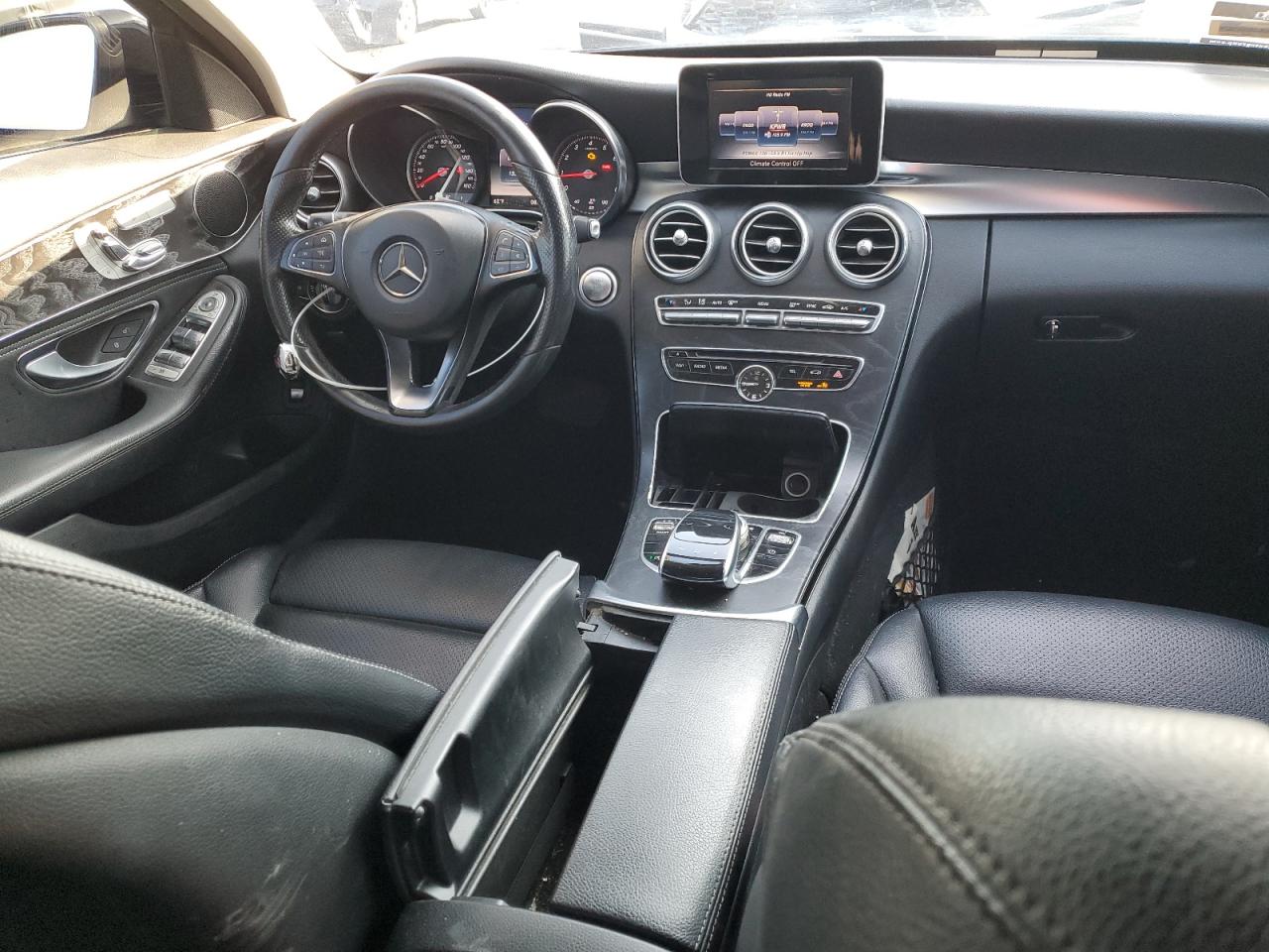 2015 Mercedes-Benz C-klasse VIN 55SWF4KB4FU060919 Copart auction photo, front end damage thumbnail 8