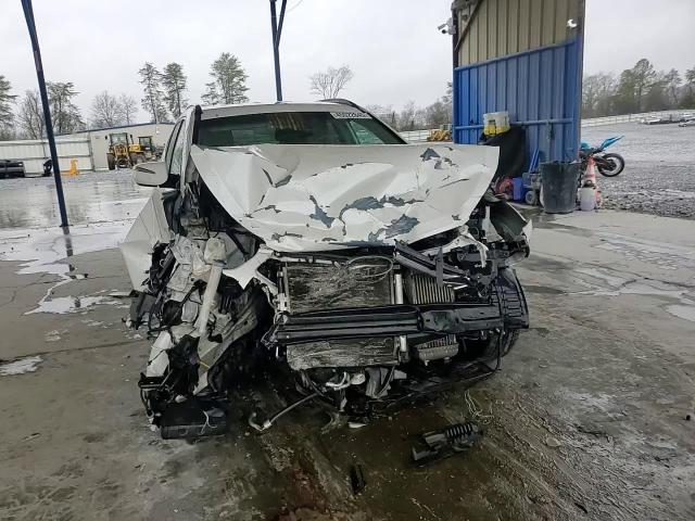 2013 Hyundai Santa Fe VIN 5XYZU3LA9DG034374 Copart auction photo, front end / minor dent/scratches damage thumbnail 11