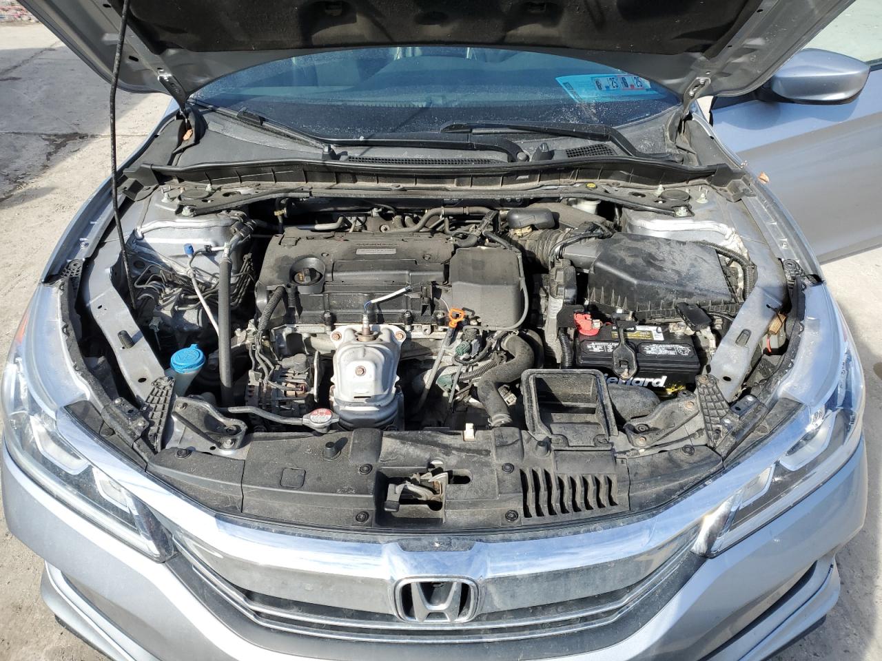 2017 Honda Accord VIN 1HGCR2F59HA013483 Copart auction photo, rear end / side damage thumbnail 11