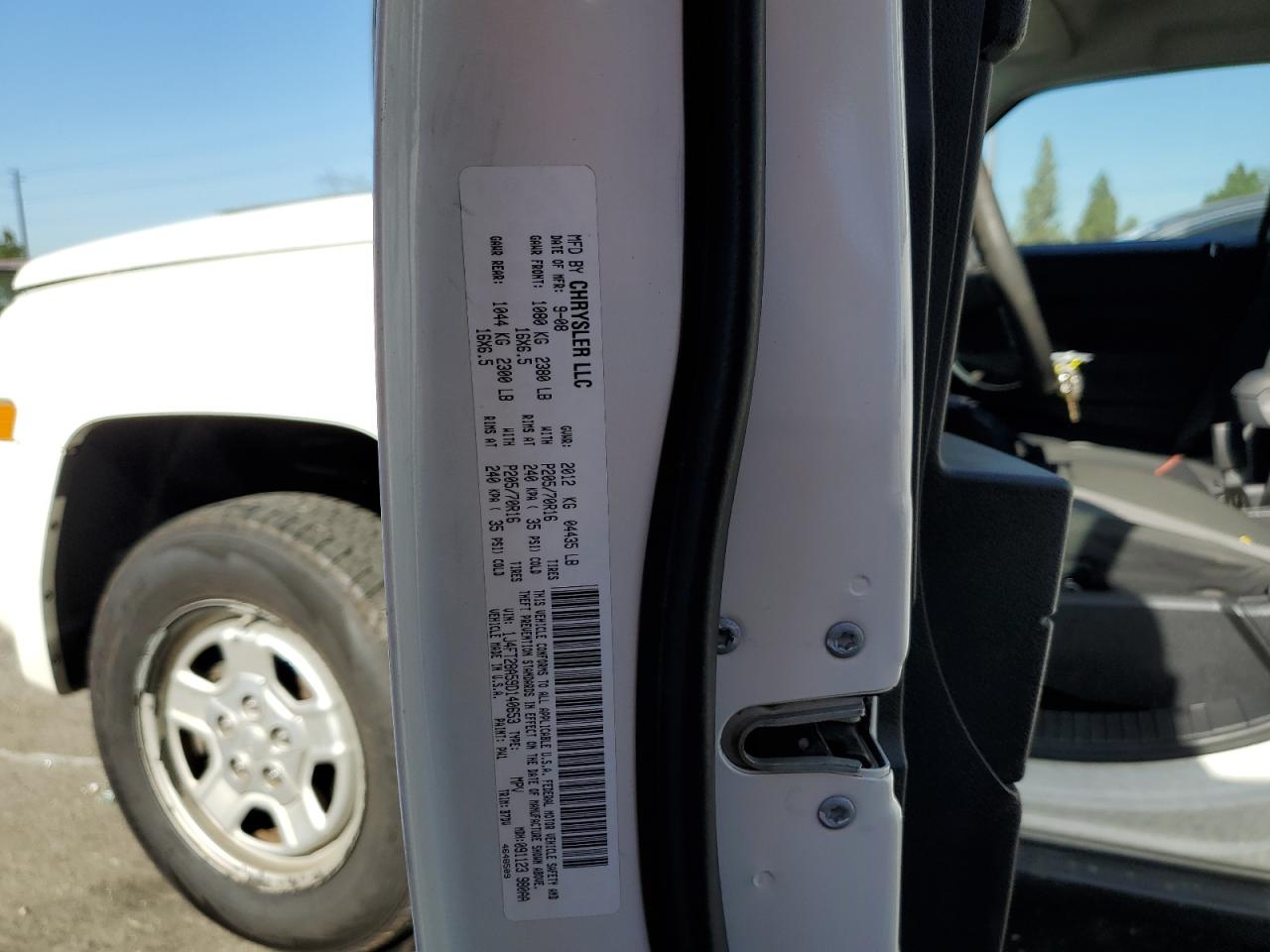 2009 Jeep Liberty (Patriot) VIN 1J4FT28A59D140653 Copart auction photo, rear end / stripped damage thumbnail 14