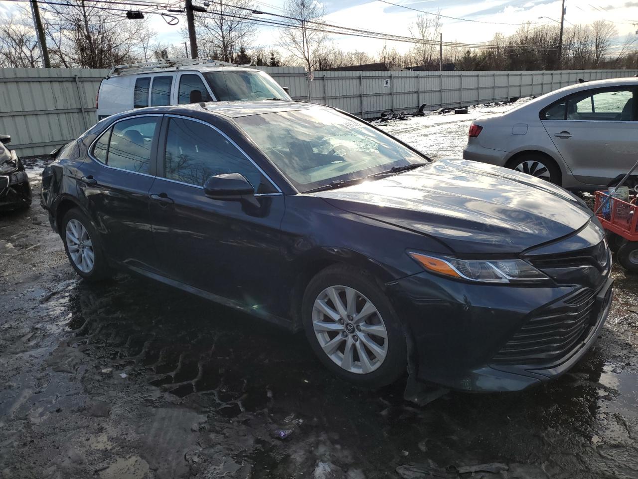 2018 Toyota Camry VIN 4T1B11HK7JU582895 Copart auction photo, rear end damage thumbnail 4