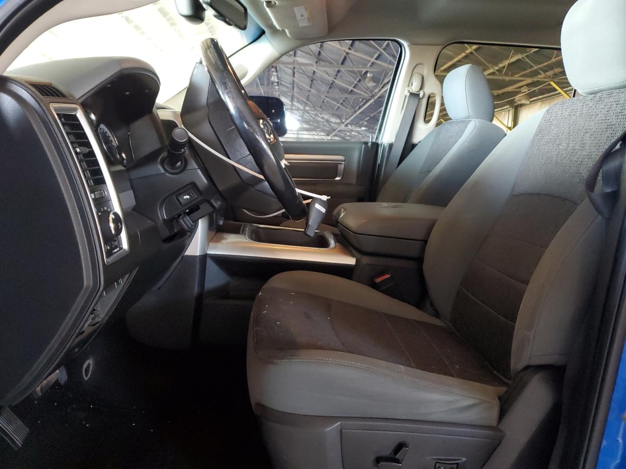 2018 RAM 2500 VIN 3C6UR5DL9JG180804 Copart auction photo, front end damage thumbnail 7