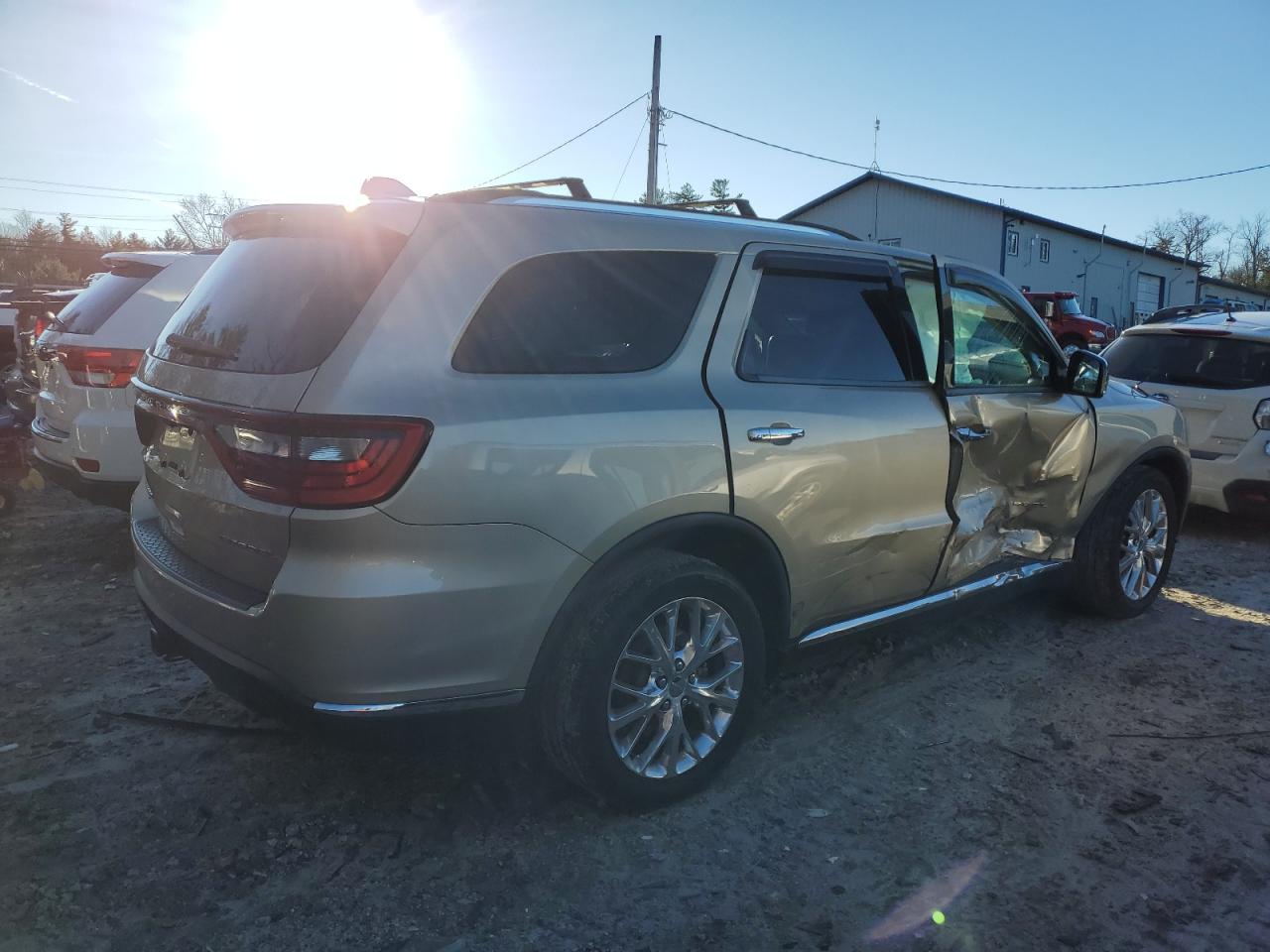 2014 Dodge Durango VIN 1C4RDJEG0EC425313 Copart auction photo, side / front end damage thumbnail 3