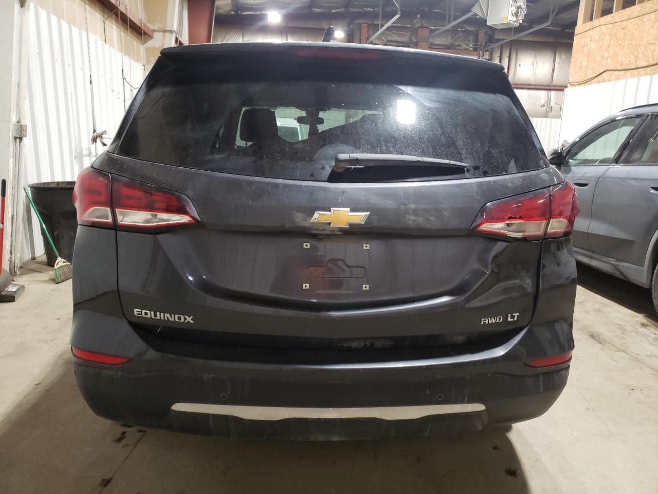 2022 Chevrolet Equinox VIN 3GNAXUEV4NS241577 Copart auction photo, all over damage thumbnail 6
