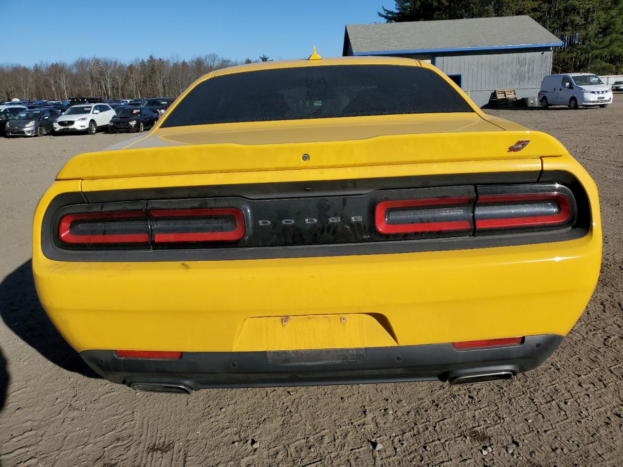 2018 Dodge Challenger VIN 2C3CDZGG5JH205677 Copart auction photo, front end / minor dent/scratches damage thumbnail 6