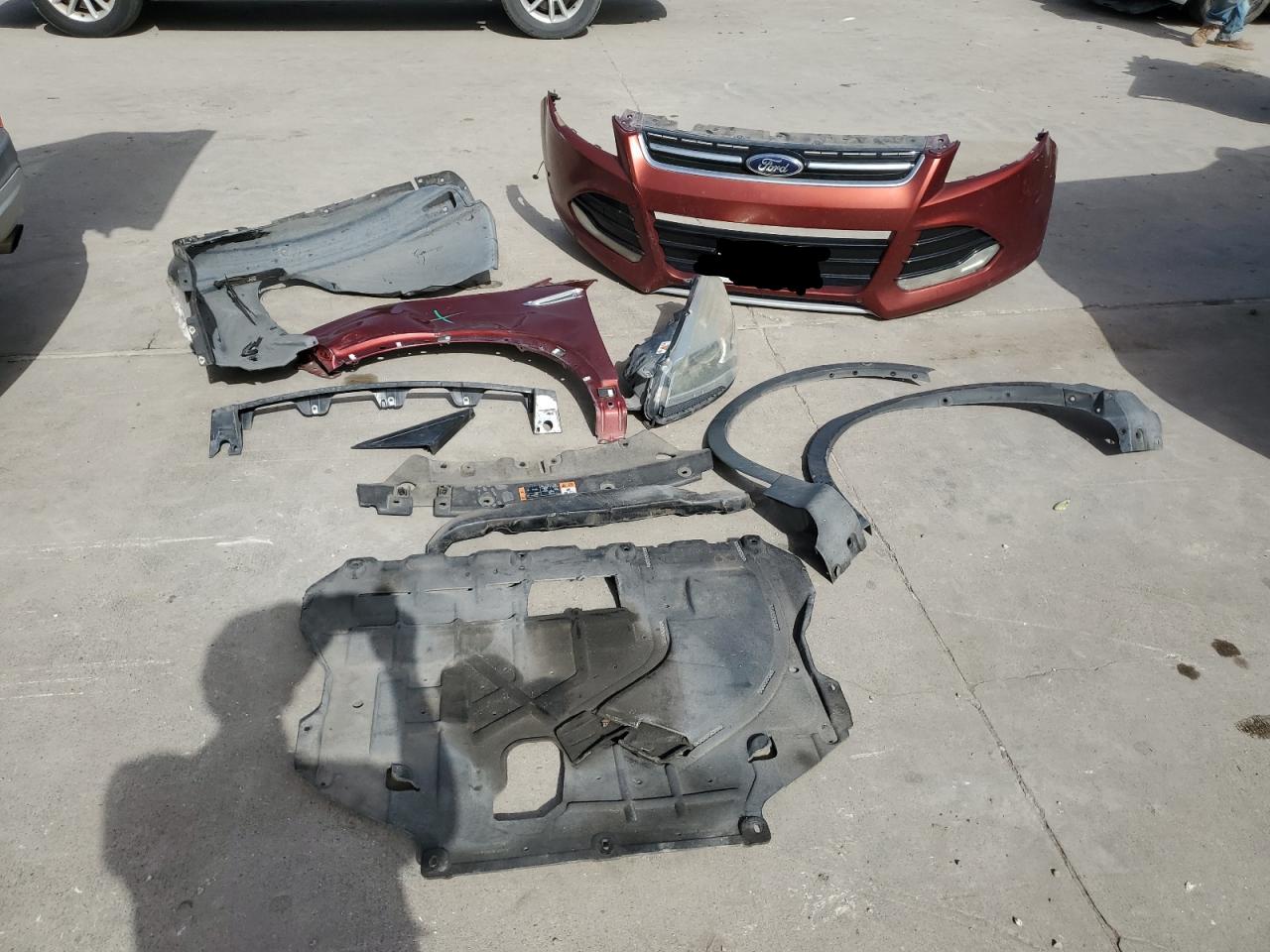 2014 Ford Escape VIN 1FMCU0J93EUC20579 Copart auction photo, front end / hail damage thumbnail 13