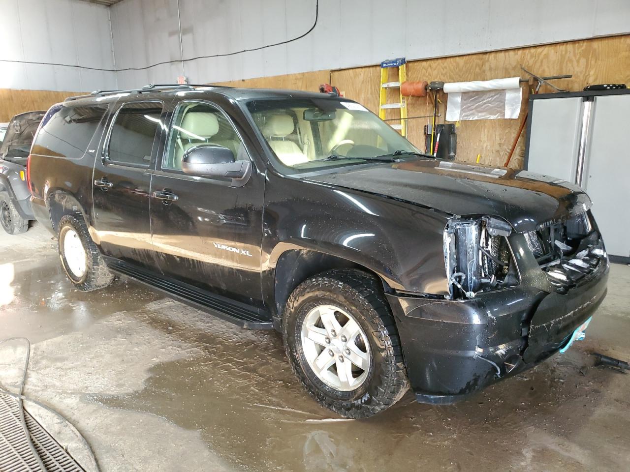 2012 GMC Yukon VIN 1GKS2KE72CR183474 Copart auction photo, front end / minor dent/scratches damage thumbnail 4